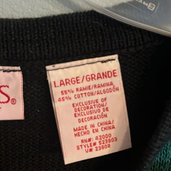 Vintage Women’s Large Christmas Holiday themed cardigan sweater - Picture 8 of 16